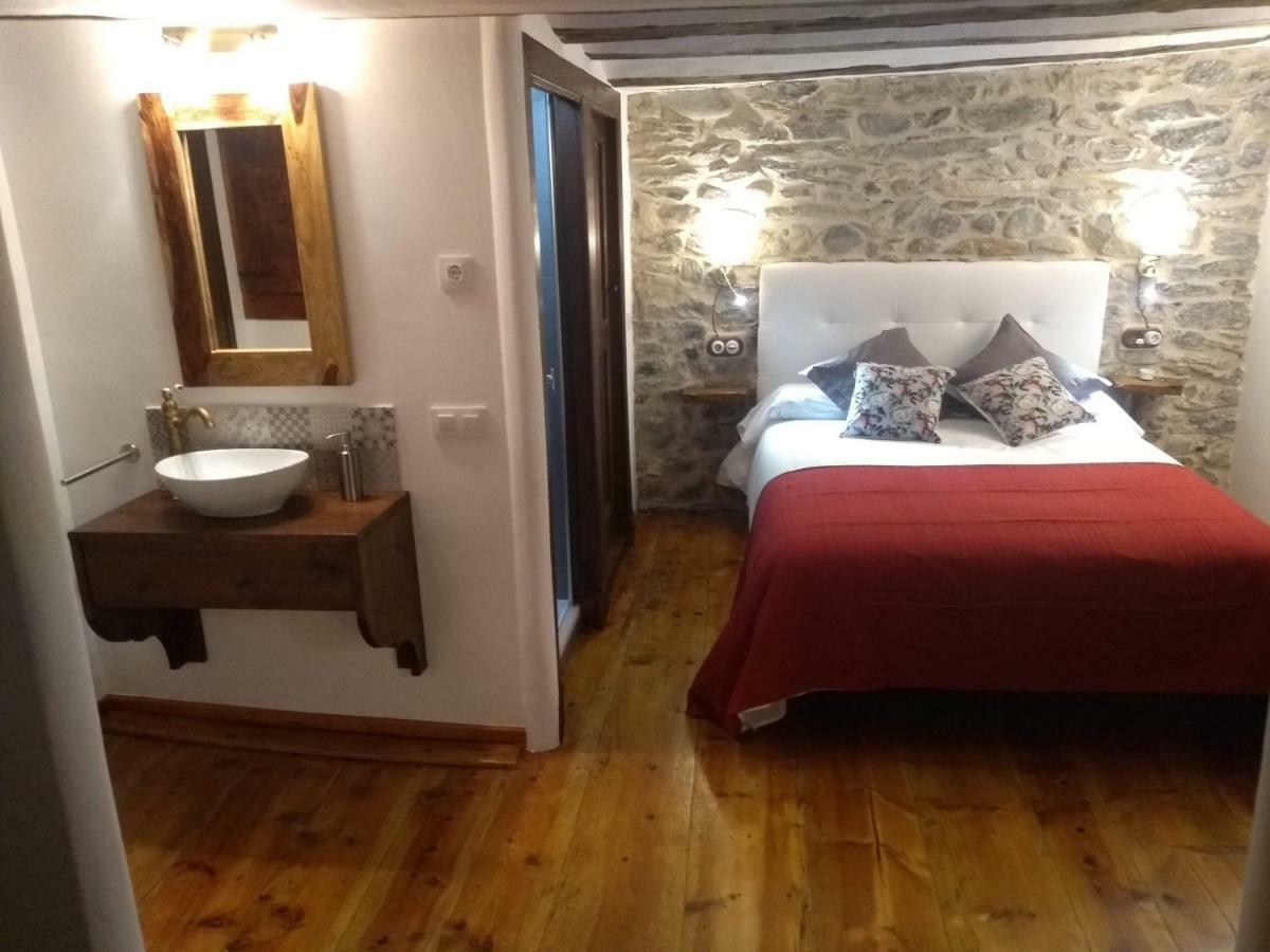 Casa Pinana Holiday home Anciles